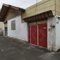 منزل ویلایی همراه با یک باب مغازه