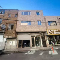 ویلایی-2-طبقه-با-2-مغازه-تجاری-در-گلستان-حسن-آباد