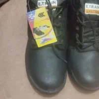 کفش کار جنس اصل با اون یکی هامقایسه نکن