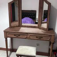 میز ارایشی نو کلا یک ماه استفاده شده