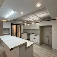 طلا در طلا ۱۳۰متر آپارتمان کوچه طلا ۲ پارکینگ