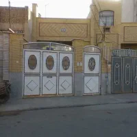 ۱۰۰متر مسکونی دوطبقه ونیم خ فلسطین