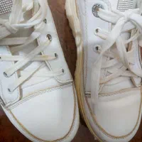 کفش‌ دخترانه اسپورت سایز۴۰