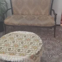 مبل چوبی همراه با میز وسط و عسلی