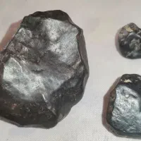 شهاب آهنی و کربونادو|جواهرات|نی‌ریز, |دیوار