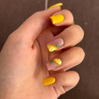 کاشت ناخن