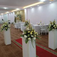 اجاره باغ و سالن|اجارهٔ کوتاه‌مدت ویلا و باغ|کرمان, |دیوار
