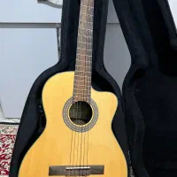 گیتار آنتونیو سزار
