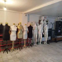 مانکن رگال قفسه دزدگیر آینه قدی اتاق پرو