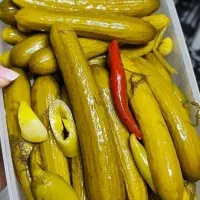 خیارشور و ترشیجات ما همیشه تازه هست