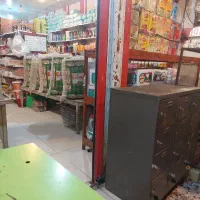 فروشنده سوپر مارکت