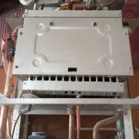 سرویس کار پکیچ آبگرمکن دیواری رادیاتور شوفاژ