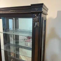 ویترین بزرگ چوب راش مجانی