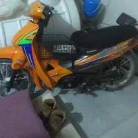 بی کلاچ ۱۲۵ سالم و تمیز و کم کارکرد