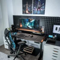 نیازمند ادیتور حرفه‌ای هستیم