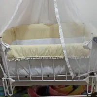 تخت نوزاد