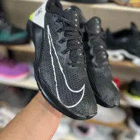 کتونی اورجینال برند Nike سایز 42.5