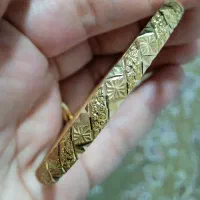 النگو محکم و براق