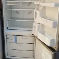 یخچال و ماشین لباسشویی در حد