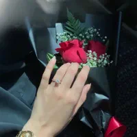 کرم شب صورت و دست و پا