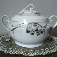 ظرف و ظروف کسری آشپزخانه