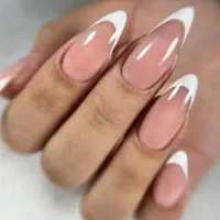 اموزش کاشت ناخن با ارائه مدرک