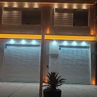 رهن و‌ اجاره طبقه بالا خیابان اصلی
