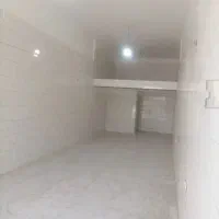 مغازه به ابعاد 25 و 40متر با