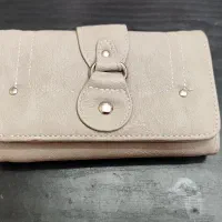 کیف پول زنانه