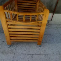 گهواره چوبی|تخت و صندلی بچه|مشهد, توس (بلوار توس)|دیوار