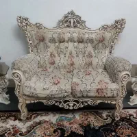 مبل سلطنتی سالم بدون پارگی