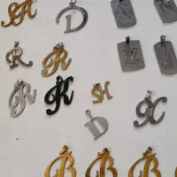 تعدادی پلاک حروف اول اسم انگلیسی رنگ ثابت|بدلیجات|مشهد, کوی سیدی|دیوار