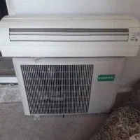 فرساندویچی بزرگ تمام لوازم ساندویچی