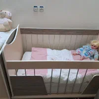 تخت کودک قابل تبدیل به تخت نوجوان و میز تحریر|تخت و سرویس خواب|زاهدان, |دیوار