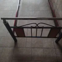 تخت یک نفره فلزی|تخت و سرویس خواب|جهرم, |دیوار