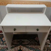 میز تحریر جمع و جور