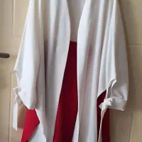 مانتو پالتو در حد تقریبی ۱۰۰عدد یک جا میفروشم