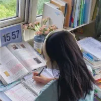 مشاور با تجربه و حرفه ای کنکور