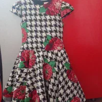 پیراهن دخترانه