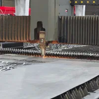 طراحی،نقشه کشی و برش با دستگاه لیزر|خدمات پیشه و مهارت|کاشان, شهرک صنعتی امیرکبیر ۲|دیوار