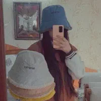 کلاه|لباس|نیشابور, محله میدان باغات|دیوار