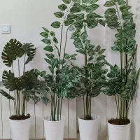 کنارسالنی مصنوعی همراه گلدان
