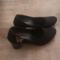لباس مجلسی در حد نو