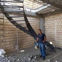 ساخت و نصب جوشکاری پله مارپیچ تک محور کنسولی معلق|خدمات پیشه و مهارت|بندرعباس, |دیوار