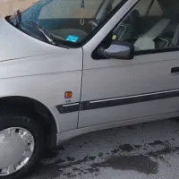 پژو ۴۰۵ تمیز و شاسی سالم