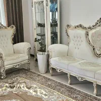 مبل ۹ نفره به همراه میز فروش فوری