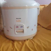 پلوپز فیلیپس در حد نو با کارتون