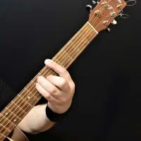 فروش و آموزش گیتار