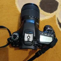 دوربین کنون canon 80D درحد نو