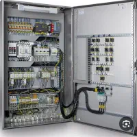 خدمات برق صنعتی با پشتیبانی..